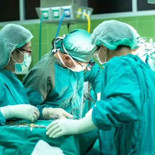 Jovem que teve testículo retirado após erro médico será indenizado em SC