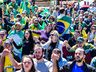 Imagens: Manifestantes pedem intervenção Federal em frente ao 14ºRCMec