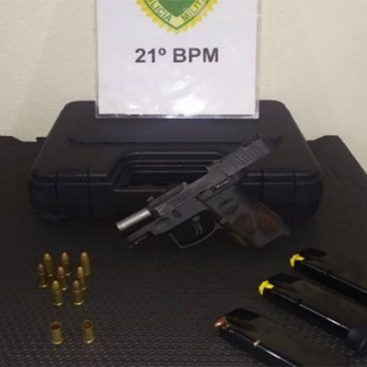 Polícia prende homem por ameaçar e sequestrar ex-companheira 