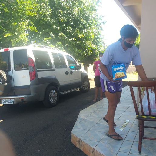 60 famílias são atendidas com cesta básica pela ACEPRO