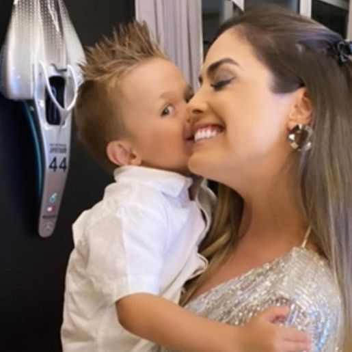 Seis meses após Covid, mãe tenta recuperar olfato para voltar a sentir cheiro do filho