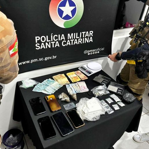 Casal é preso por tráfico de drogas em São Miguel do Oeste