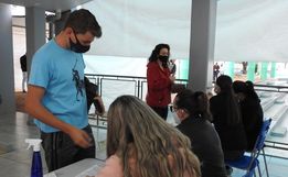 São Miguel do Oeste inicia a vacinação contra COVID para professores
