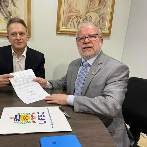 JBS firma parceria com UFSC para criar carne de laboratório em SC