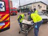 Mulher fica ferida em acidente entre carro e moto, em São Miguel do Oeste
