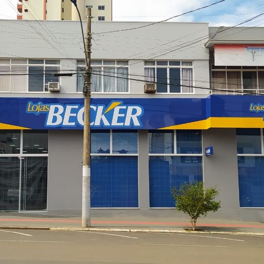 OUÇA: Lojas Becker reinaugura em São Miguel do Oeste