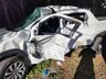 Idoso fica gravemente ferido em colisão entre carro e caminhão na SC-163