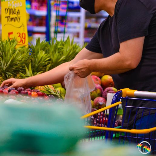 Após disparada, alguns alimentos começam a ter queda de preço; veja os motivos