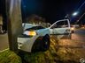 Condutor colide com carro em poste na Willy Barth em SMO; vídeo
