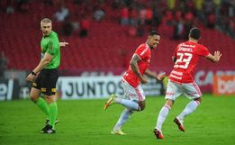 Inter vence Aimoré, entra no G-4 e ameniza crise antes do Gre-Nal