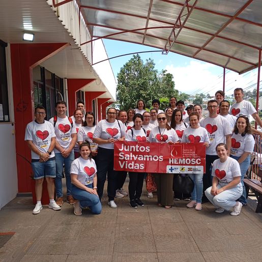 Mais de 40 moradores de SMOeste doam sangue mensalmente em Chapecó