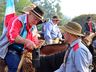Cavalgada com a chama crioula marca o Dia do Gaúcho, em Iporã do Oeste
