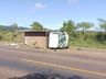 Saída de pista deixa uma pessoa ferida 