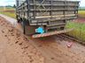 Colisão entre carro e caminhão deixa duas pessoas feridas 