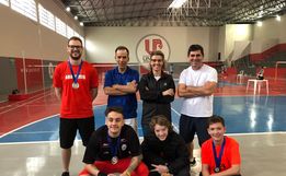 Equipe de Badminton de SMOeste participa de competição no Paraná