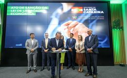 Governador sanciona Lei da Liberdade Econômica em evento com foco no empreendedorismo 