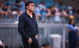 Gustavo Quinteros não é mais técnico do Grêmio