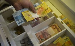 Mercado financeiro eleva projeção da inflação de 5,88% para 5,91%