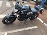 Mulher fica ferida em colisão entre carro e moto