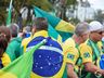 Carreata Patriota reúne mais de 1500 veículos em São Miguel do Oeste 