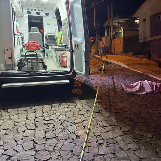 Mulher é morta vítima de esfaqueamento em Paraíso