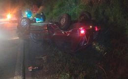 BR 163: vítima de saída de pista seguida de capotamento morre no hospital