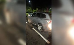 Motorista foge após acidente com carro estacionado em SMO 