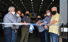 VÍDEO: Cooperalfa inaugura supermercado e agropecuária em Campo Erê