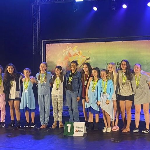  Escola Porto Novo de Itapiranga conquista cinco medalhas no Dança Catarina