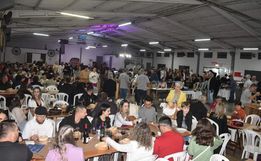 Primeiro Festival da Sopa no Pão do Lions Clube Iporã supera expectativas 