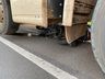 Motociclista fica gravemente ferido em colisão na Willy Barth, em SMOeste 