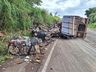 Tombamento de carreta na SC-161 deixa trânsito lento em Romelândia