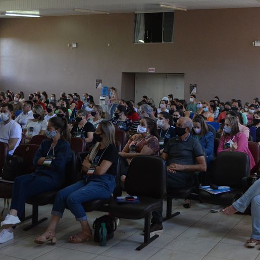 Campo Erê realiza Conferência Municipal de Educação 