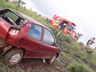 Saída de pista deixa duas pessoas feridas na SC-160