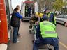 Bombeiros resgatam vítima após colisão lateral no centro de SMOeste