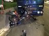 VÍDEO: Motociclista sofre ferimentos graves em colisão contra caminhão estacionado 