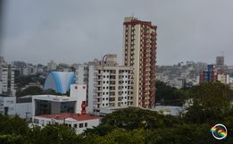 Domingo começa frio, mas sol volta a brilhar durante o dia na região