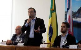Governador do RS diz que decisão sobre retomada em Santa Catarina é "prematura"