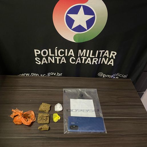Homem é preso por tráfico de drogas no centro de Maravilha