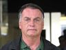 Bolsonaro tem alteração na função renal e segue internado, diz boletim
