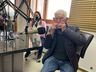 Alunos da Apae visitam Rádio Itapiranga