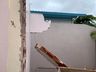 Parede de casa em demolição desaba e idoso fica ferido em São Miguel do Oeste 