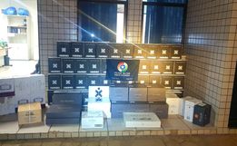 PM apreende cerca de 25 quilos de maconha e 537 garrafas de vinho em duas ocorrências