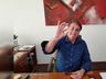VÍDEO: Bolsonaro divulga vídeo tomando Hidroxicloroquina