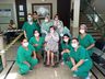 Idosos se recuperam da covid-19 e têm alta no PR, BA e GO