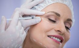 Anvisa emite alerta sobre riscos do botox e reforça cuidados na aplicação
