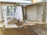 VÍDEO: Condutor colide carro em garagem e foge do local em SMO