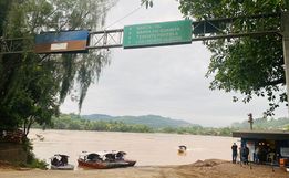 Travessia de balsa é interrompida em Itapiranga