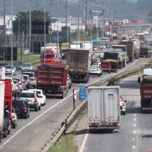 SC tem o maior custo de diesel no Sul do país e caminhoneiros buscam alternativas