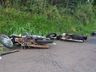 Mulher morre em colisão entre dois carros e duas motos na BR-282 em Pinhalzinho